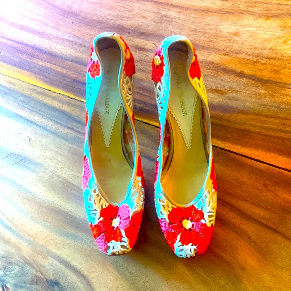 Flirty Emporio Armani, coral flowers high heels